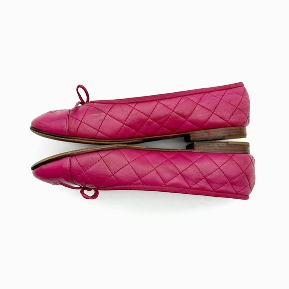 CHANEL Pink Ballet Flat Size 37.5 CC Logo Leather Round Cap Toe Leather Shoes - Picture 3 of 12